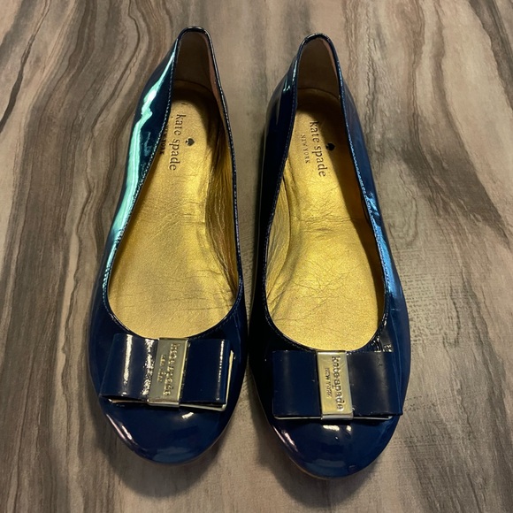 Previously enjoyed Kate Spade Royal Blue flats size 7.5 - Picture 1 of 2